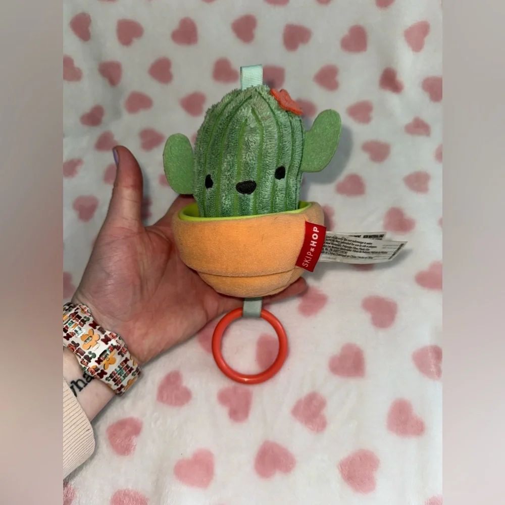 Skip Hop Retracting Vibrating 5" Plush Cactus in Pot Stuffed Animal Baby Toy - Picture 4 of 8